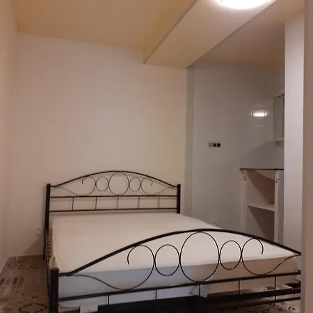 Mason D'hotes La Re'belle Bed & Breakfast *